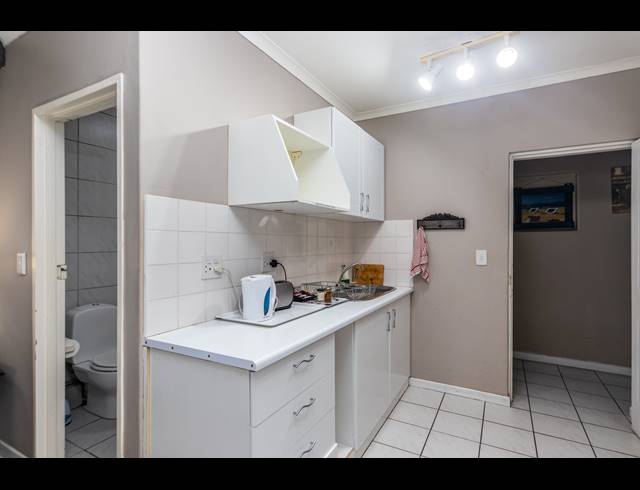 13 BEDROOM GUEST HOUSE FOR SALE IN SUNSET BEACH